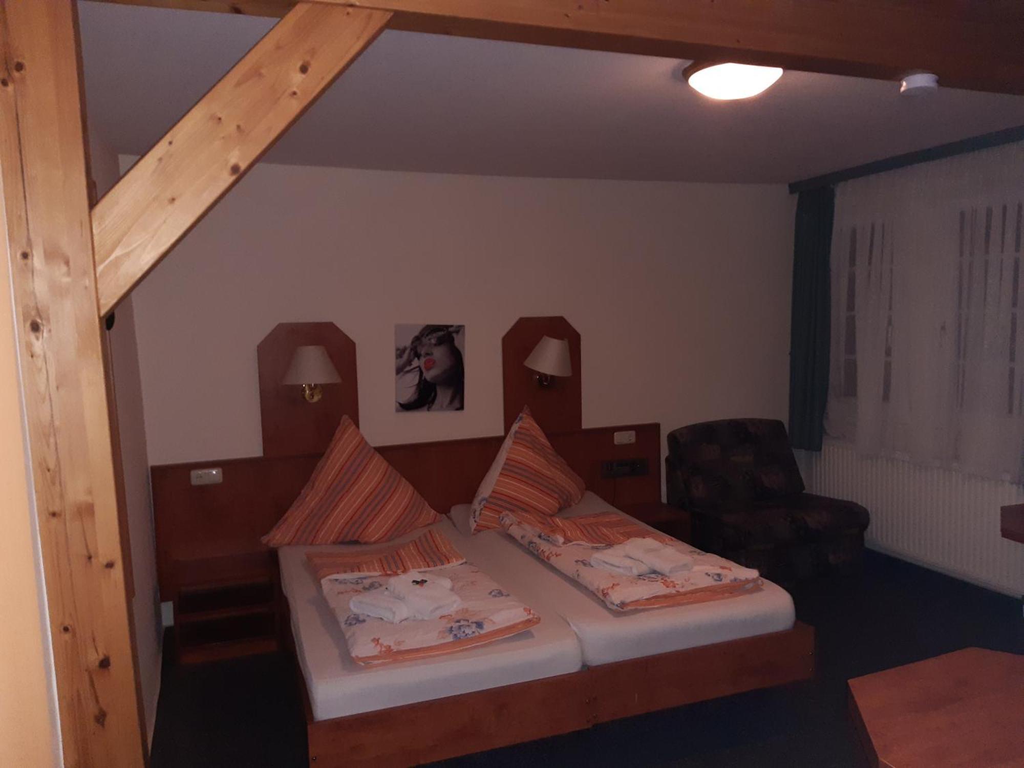 Desperados Mexican Steakhaus Und Hotel Берген Экстерьер фото